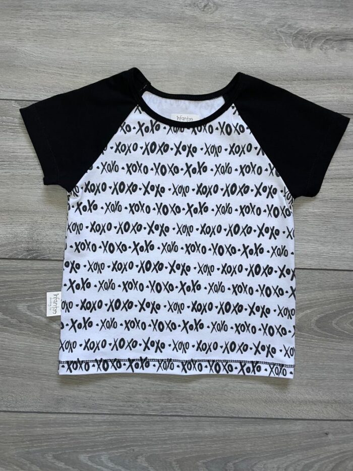 XOXO Raglan Tee - Image 5